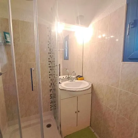 Appartement Avec Piscine Et Parking A - Fr-1-326-607 *